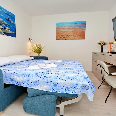 Frana Apartment