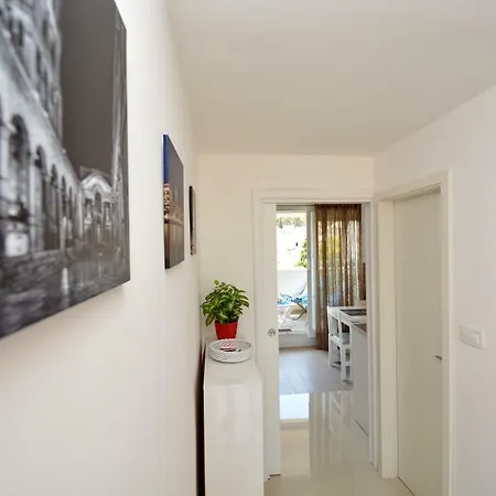 Apartment Frana *
